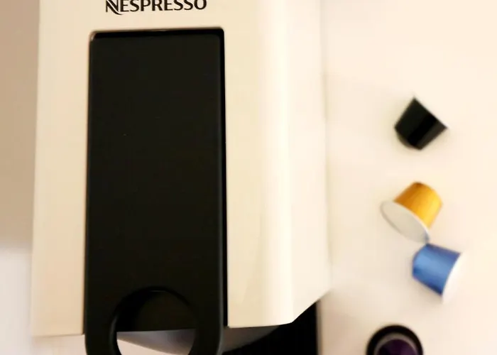 מלון דירות Avra Pahainas 4*