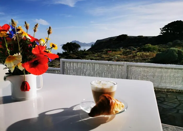 מלון דירות Avra Pahainas 4*