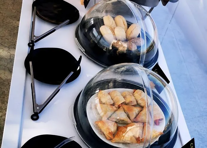 Avra Pahainas מלון דירות Pachaina