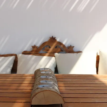 Avra Pahainas Apart Otel