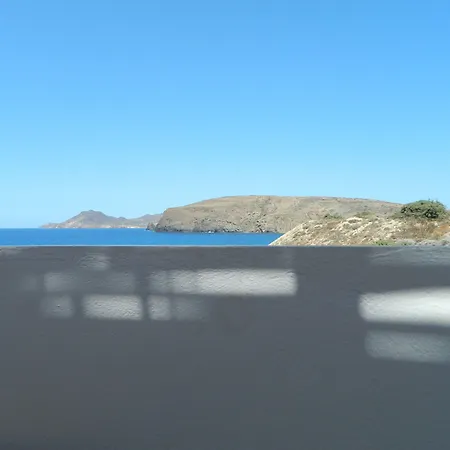 Avra Pahainas Apart Otel