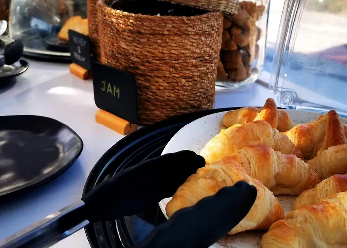 Avra Pahainas Apartahotel 4*