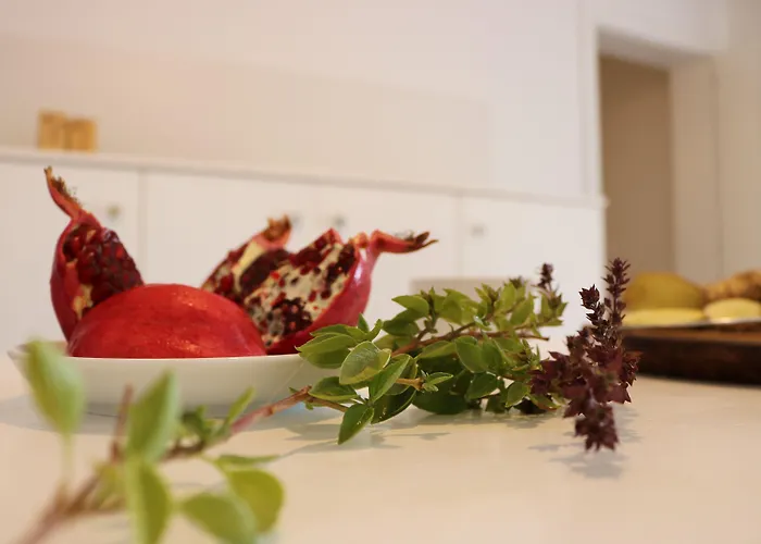 Avra Pahainas Апарт-отель Пачаина