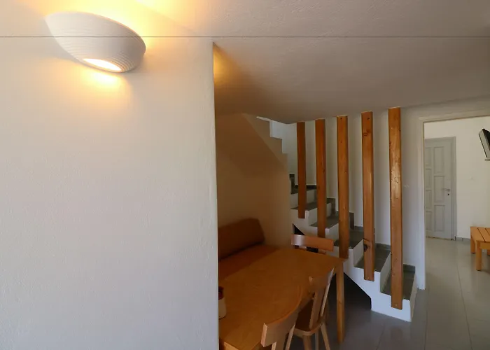 Avra Pahainas Апарт-отель 4*