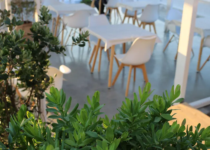 Aparthotel Avra Pahainas 4*