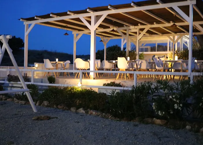 Avra Pahainas Aparthotel Pachaina